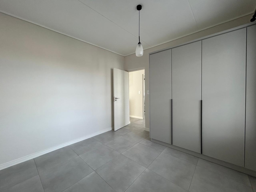 To Let 3 Bedroom Property for Rent in Sandown Western Cape